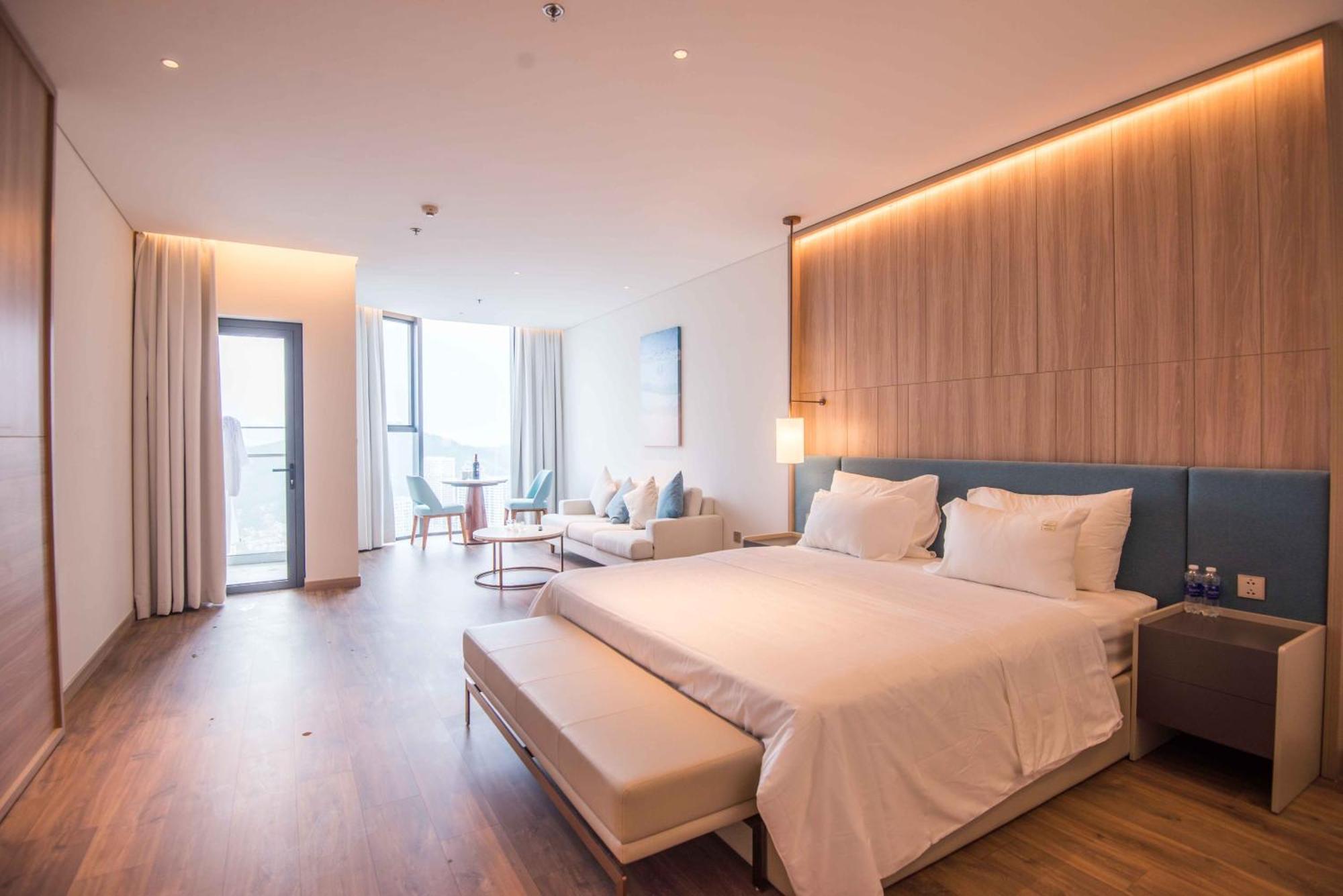 A La Carte Ha Long Bay Managed By Anstay Esterno foto