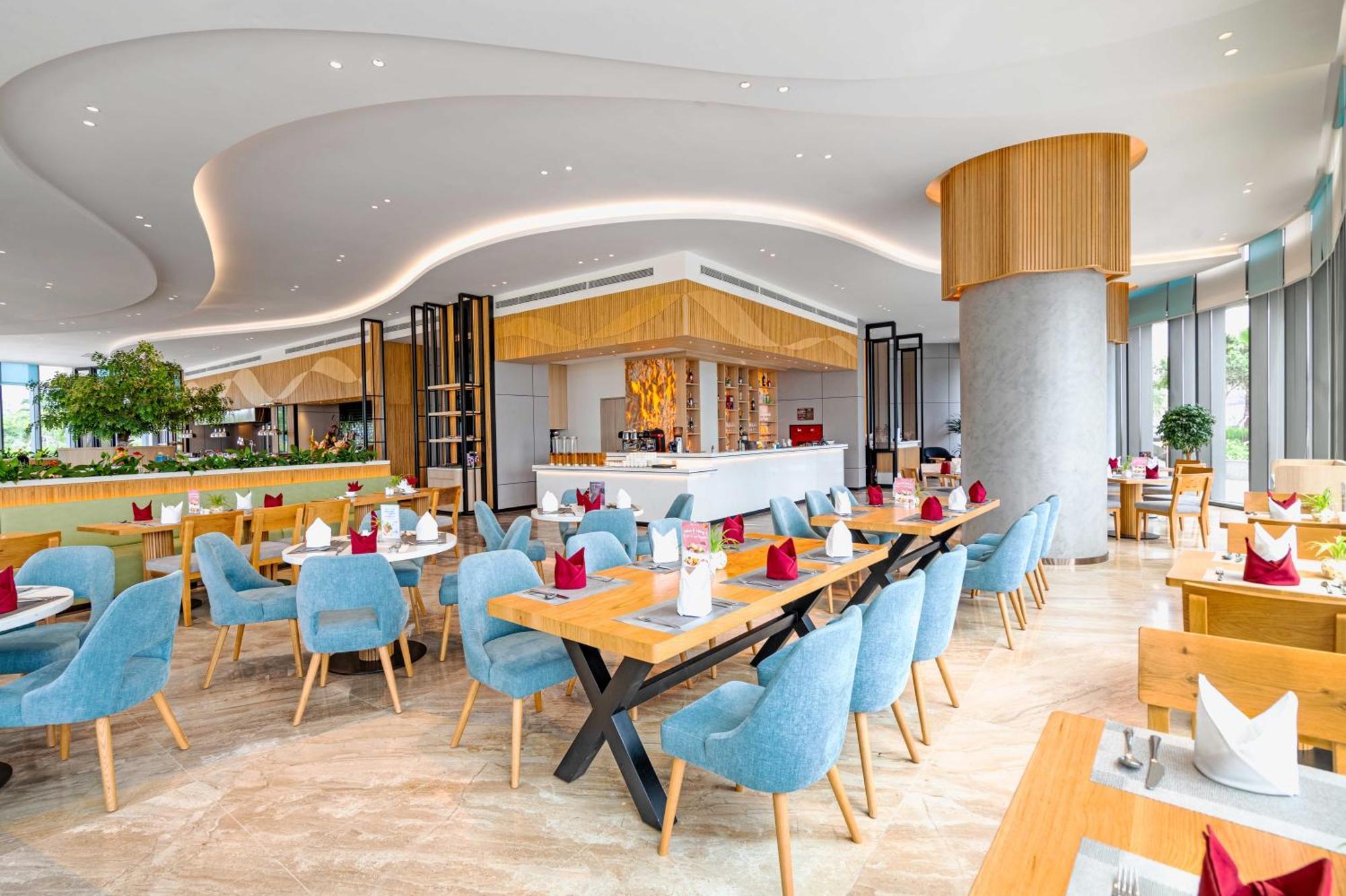 A La Carte Ha Long Bay Managed By Anstay Esterno foto